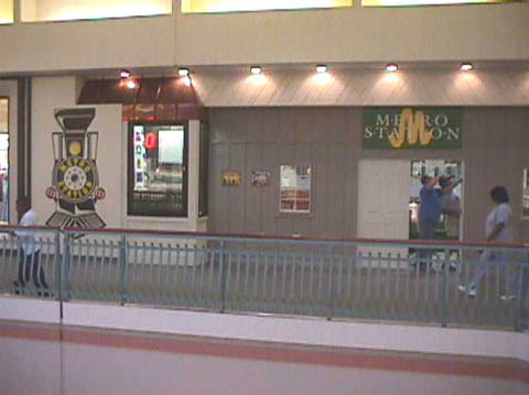 metrostation front Mvc-005s